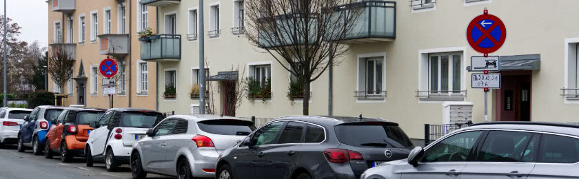 Read more about the article Parken und Halten: Was ist der Unterschied?